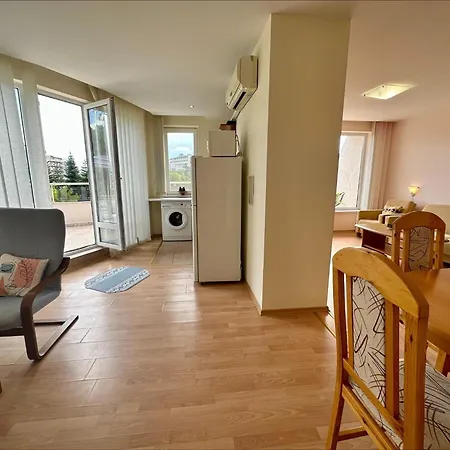 Golden - Menada Daire Sunny Beach
