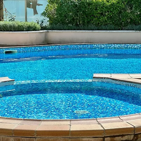 Apartment Golden - Menada *